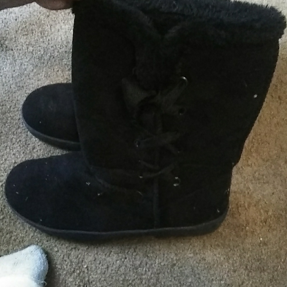 Fuzzy boots